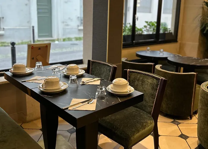 Hôtel Eiffel Rive Gauche